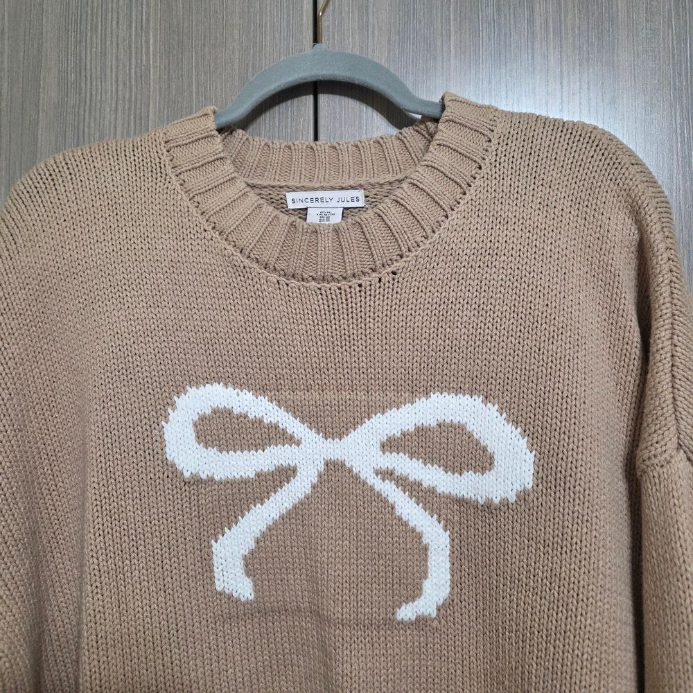 Cute Bow Sweater View 3